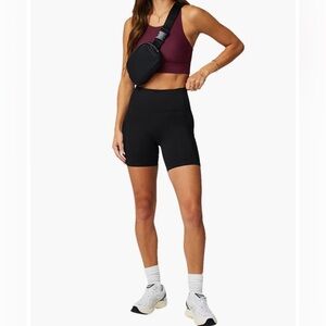 Fabletics Women's Black PowerHold 6” High Waisted Shorts Size Small Like New